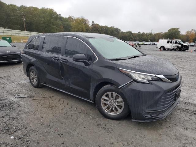 2022 TOYOTA SIENNA LE - 5TDKRKEC0NS075864