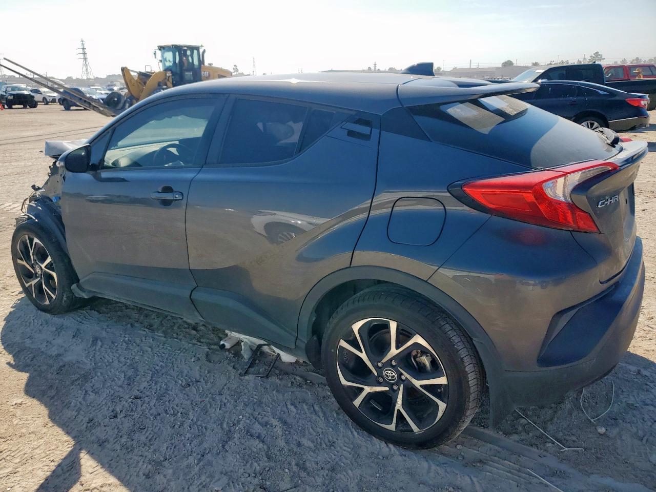 TOYOTA C-HR XLE