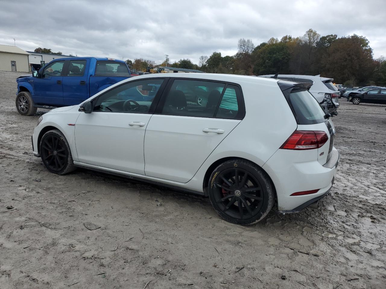 VOLKSWAGEN GOLF GTI S