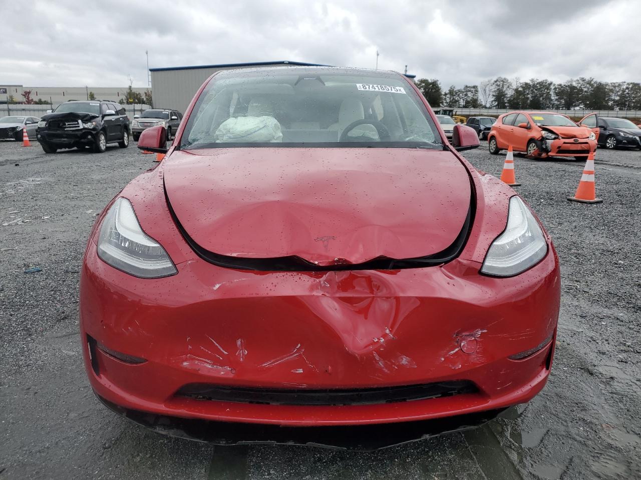 TESLA MODEL Y