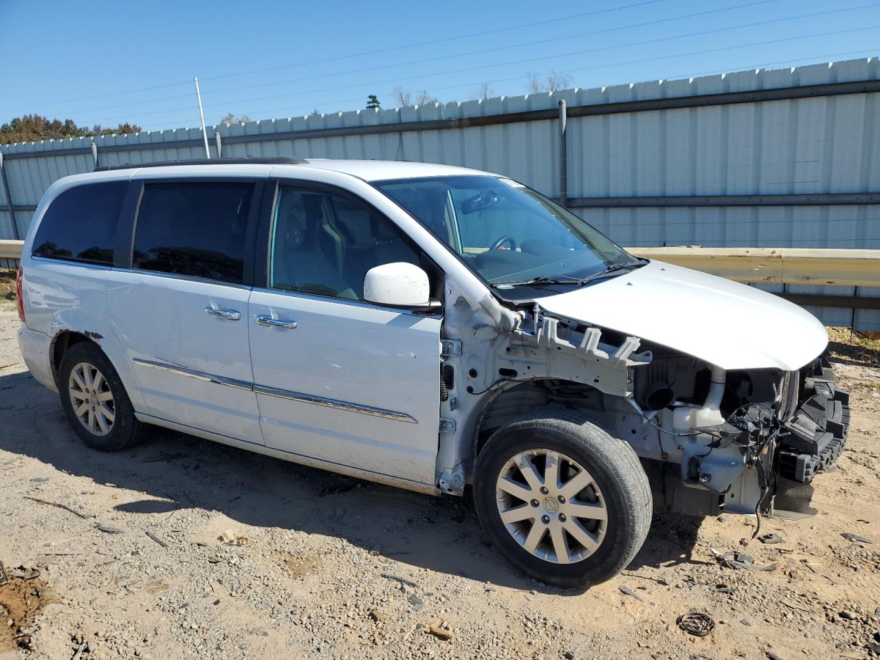 CHRYSLER TOWN & COUNTRY TOURING