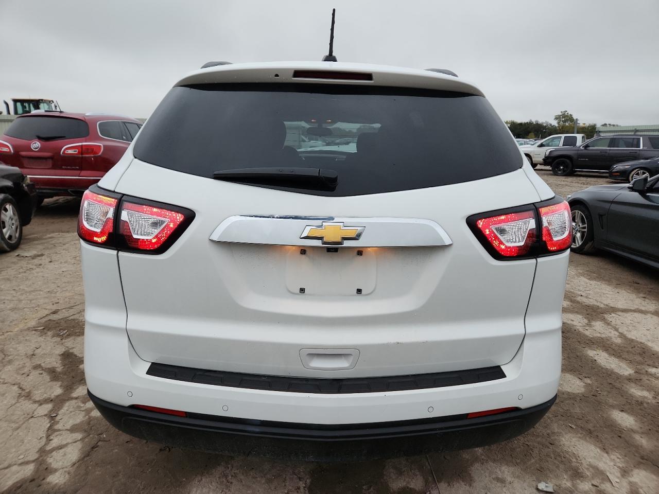 CHEVROLET TRAVERSE LT