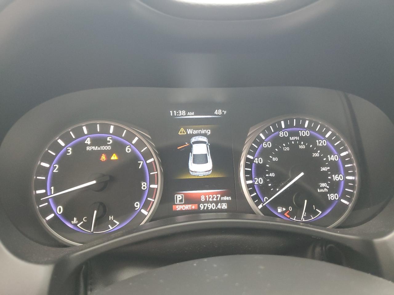 INFINITI Q60 RED SPORT 400