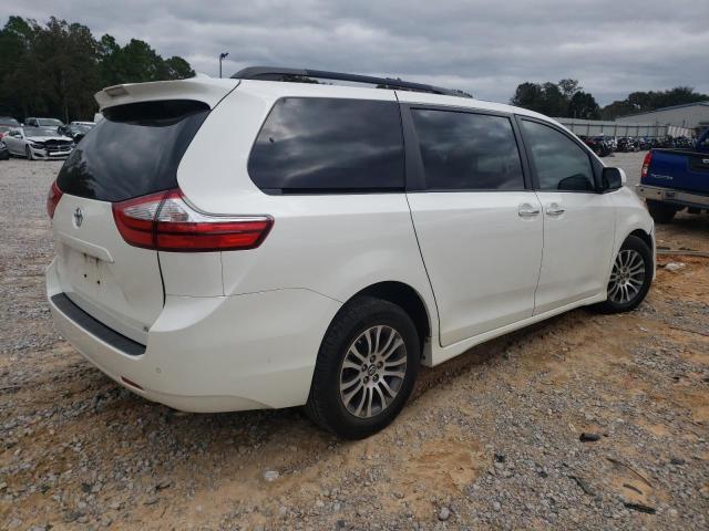 2018 TOYOTA SIENNA XLE #3297077495