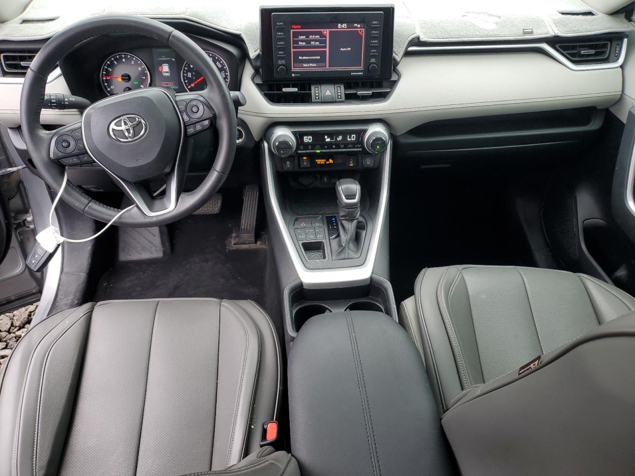TOYOTA RAV4 XLE PREMIUM