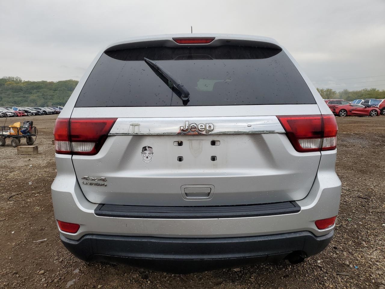 JEEP GRAND CHEROKEE LAREDO