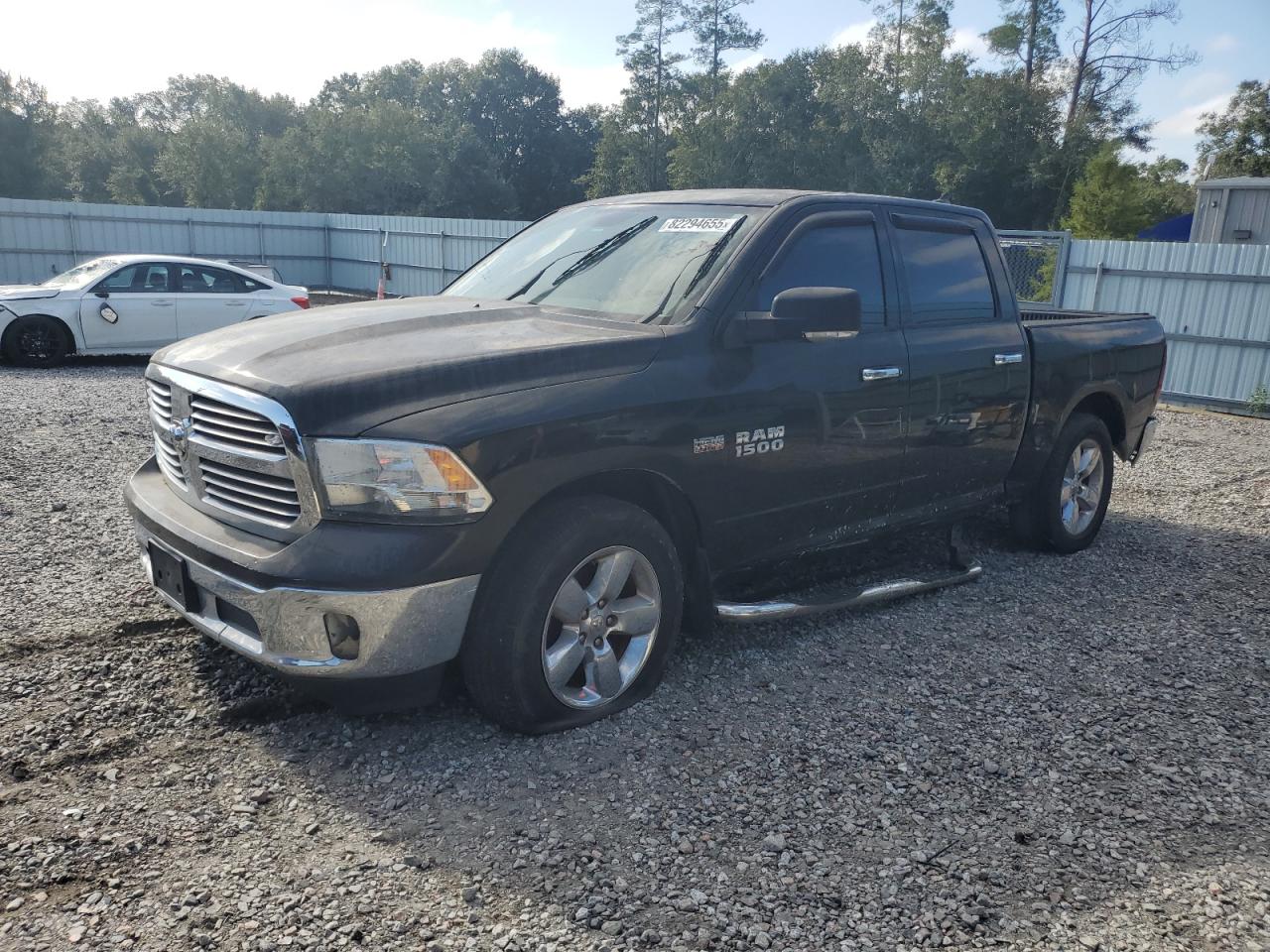 RAM 1500 SLT