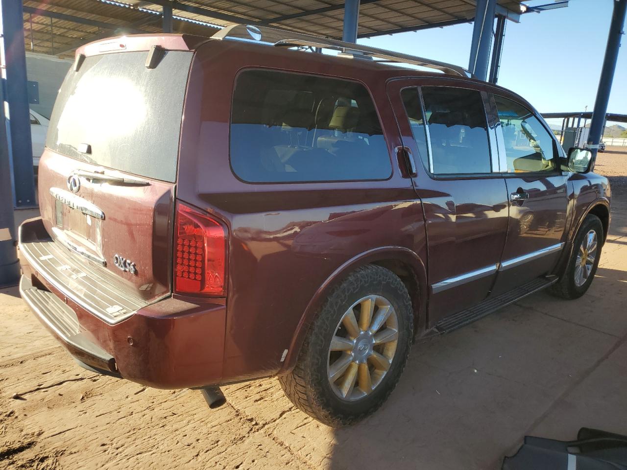 INFINITI QX56