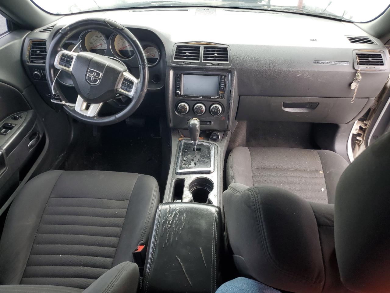 DODGE CHALLENGER SXT