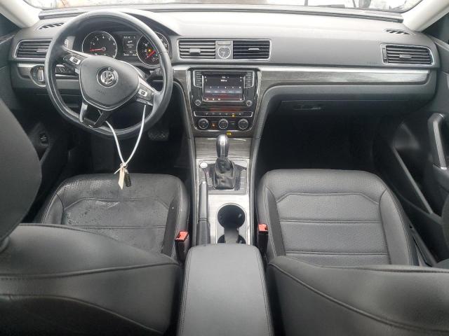 2017 VOLKSWAGEN PASSAT SE - 1VWGT7A36HC045636