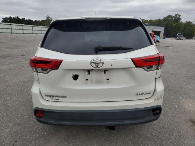 2018 TOYOTA HIGHLANDER 5TDJZRFH7JS833093
