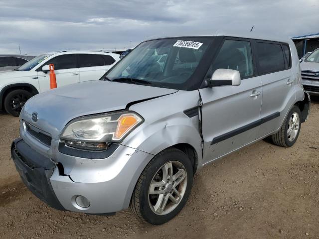 KIA SOUL +