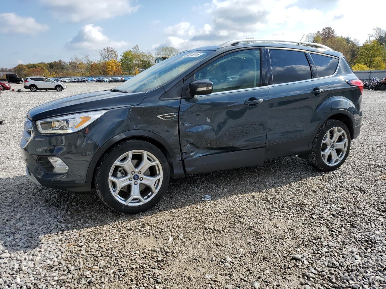 FORD ESCAPE TITANIUM