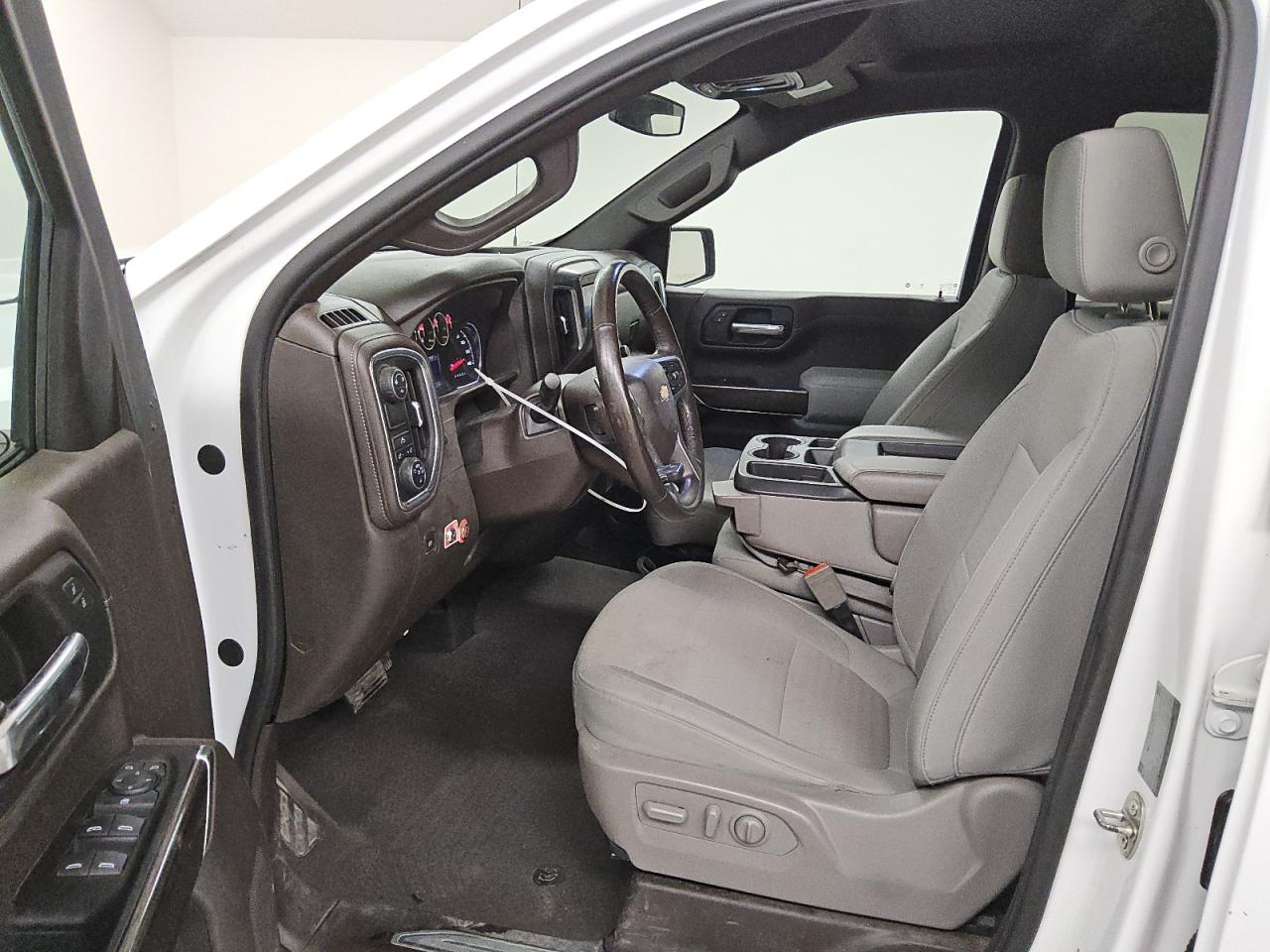 Lot #3319987219 2019 CHEVROLET SILVERADO