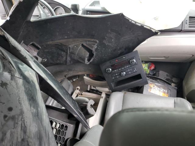 2010 VOLKSWAGEN ROUTAN SEL - 2V4RW5DX3AR435196