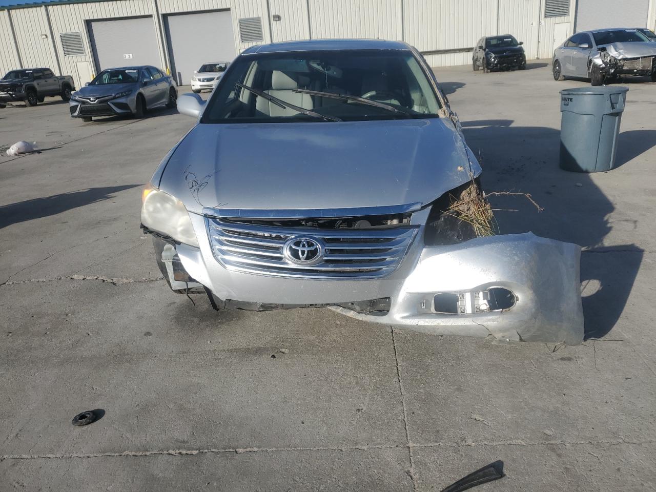 Lot #3290062261 2008 TOYOTA AVALON XL