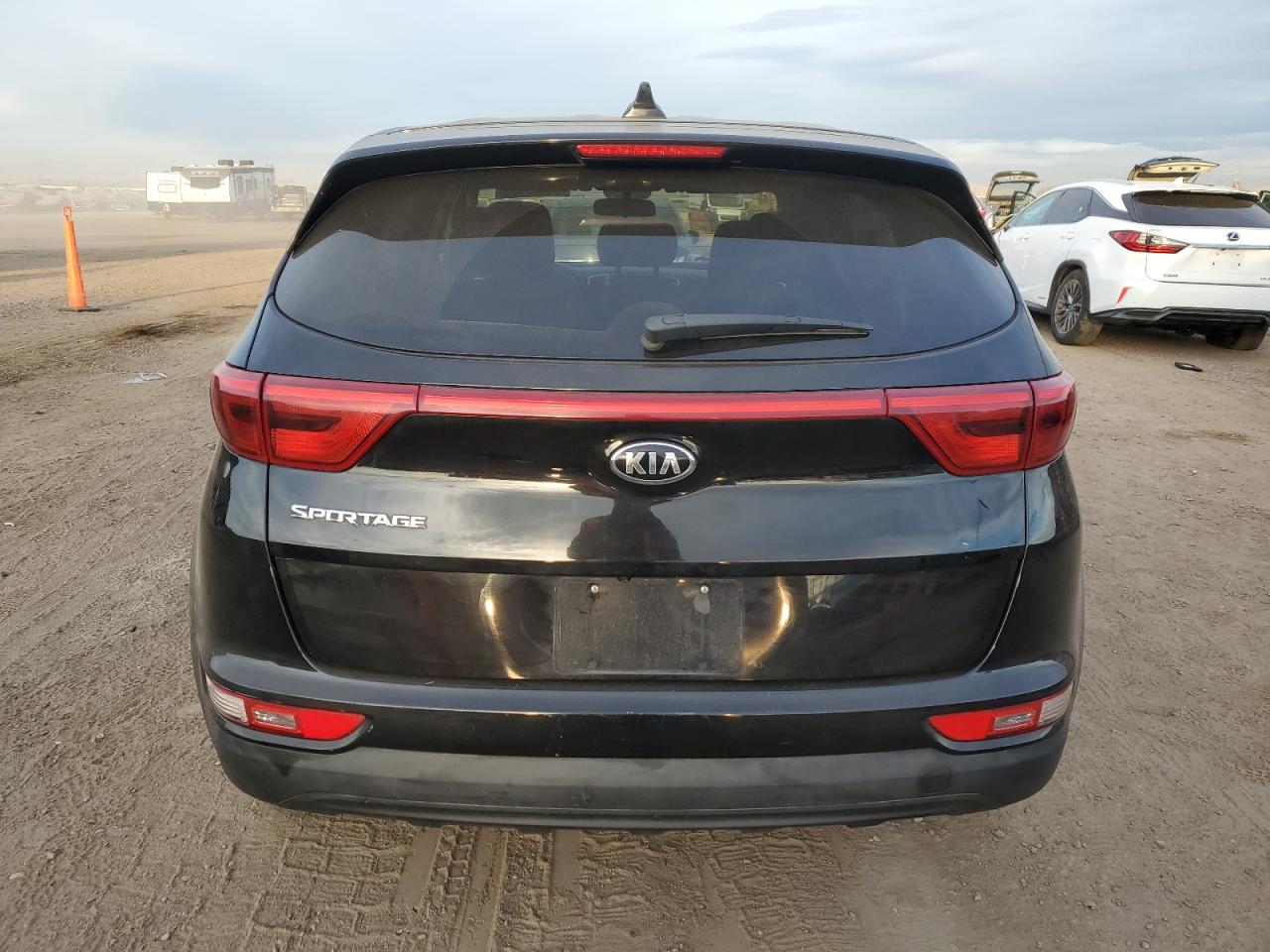 KIA SPORTAGE LX