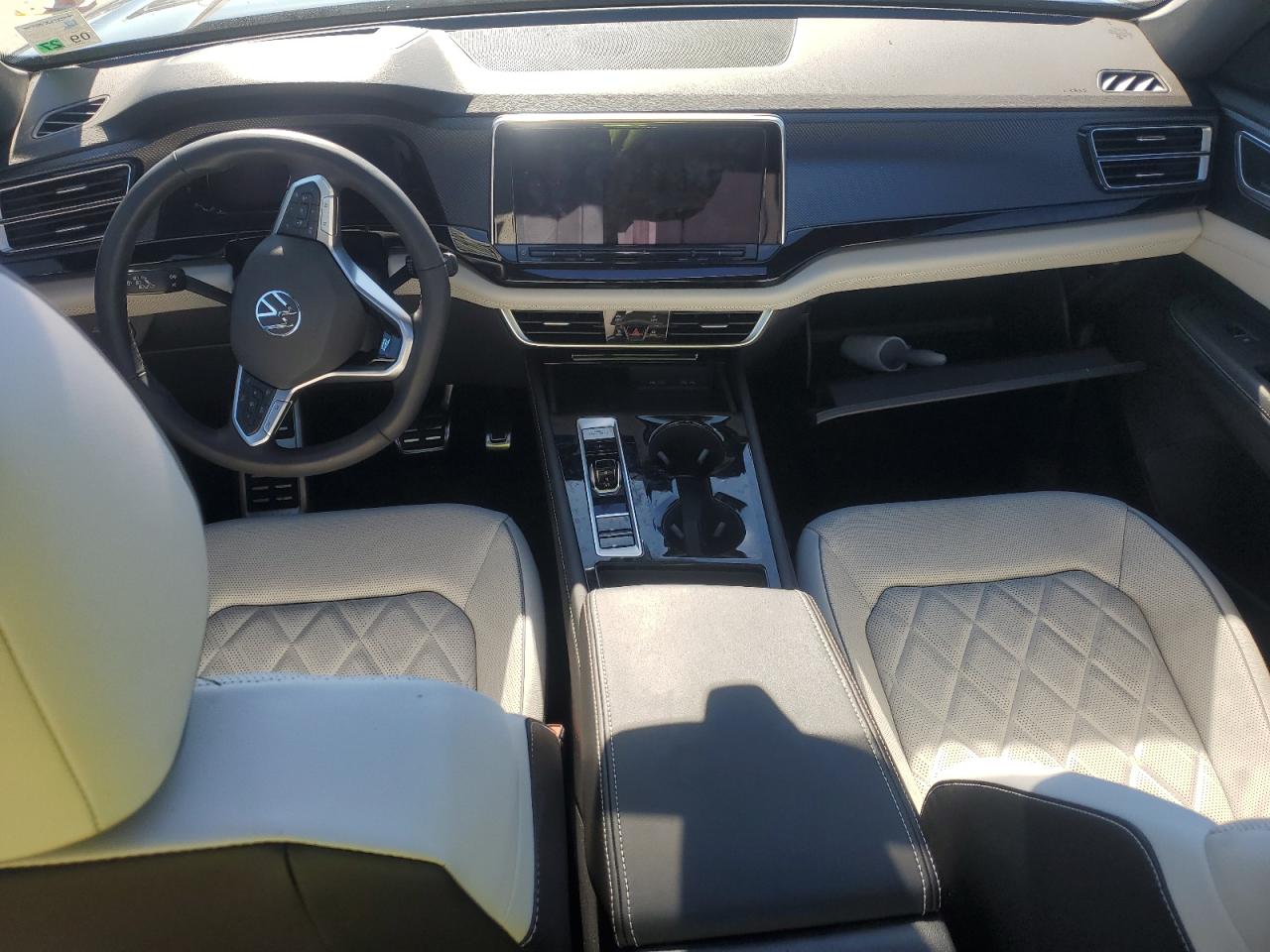 VOLKSWAGEN ATLAS CROSS SPORT SEL PREMIUM R-LINE