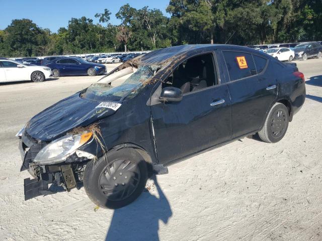 NISSAN VERSA S