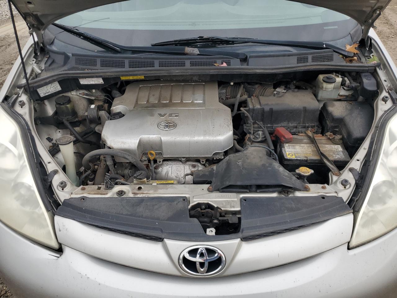 Lot #3279561248 2009 TOYOTA SIENNA CE