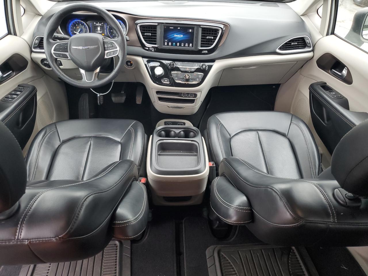 CHRYSLER VOYAGER LXI