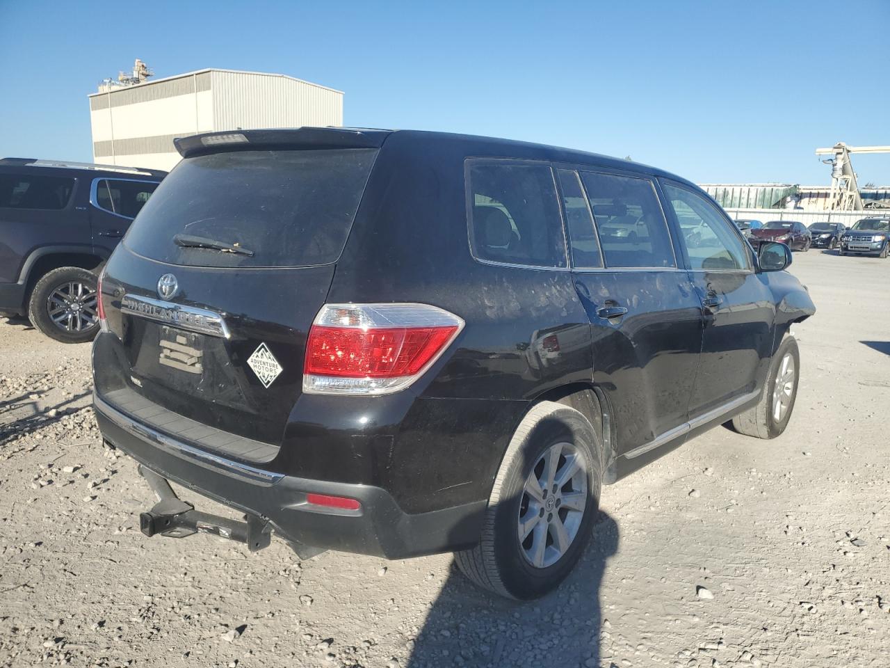 TOYOTA HIGHLANDER BASE