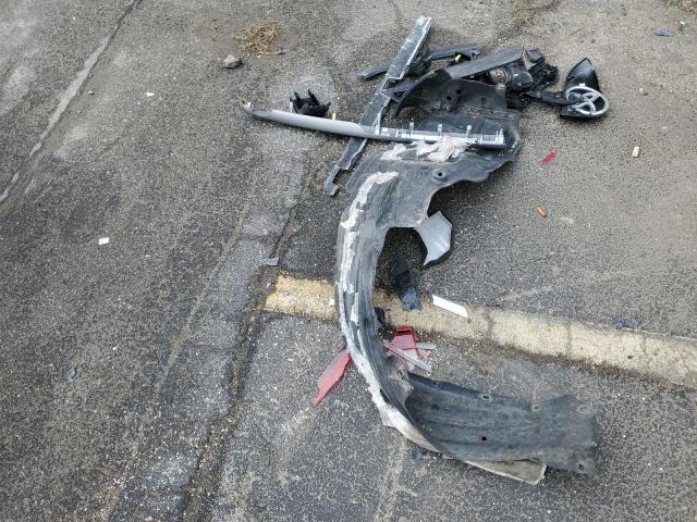 2016 TOYOTA RAV4 XLE - 2T3WFREV7GW247572