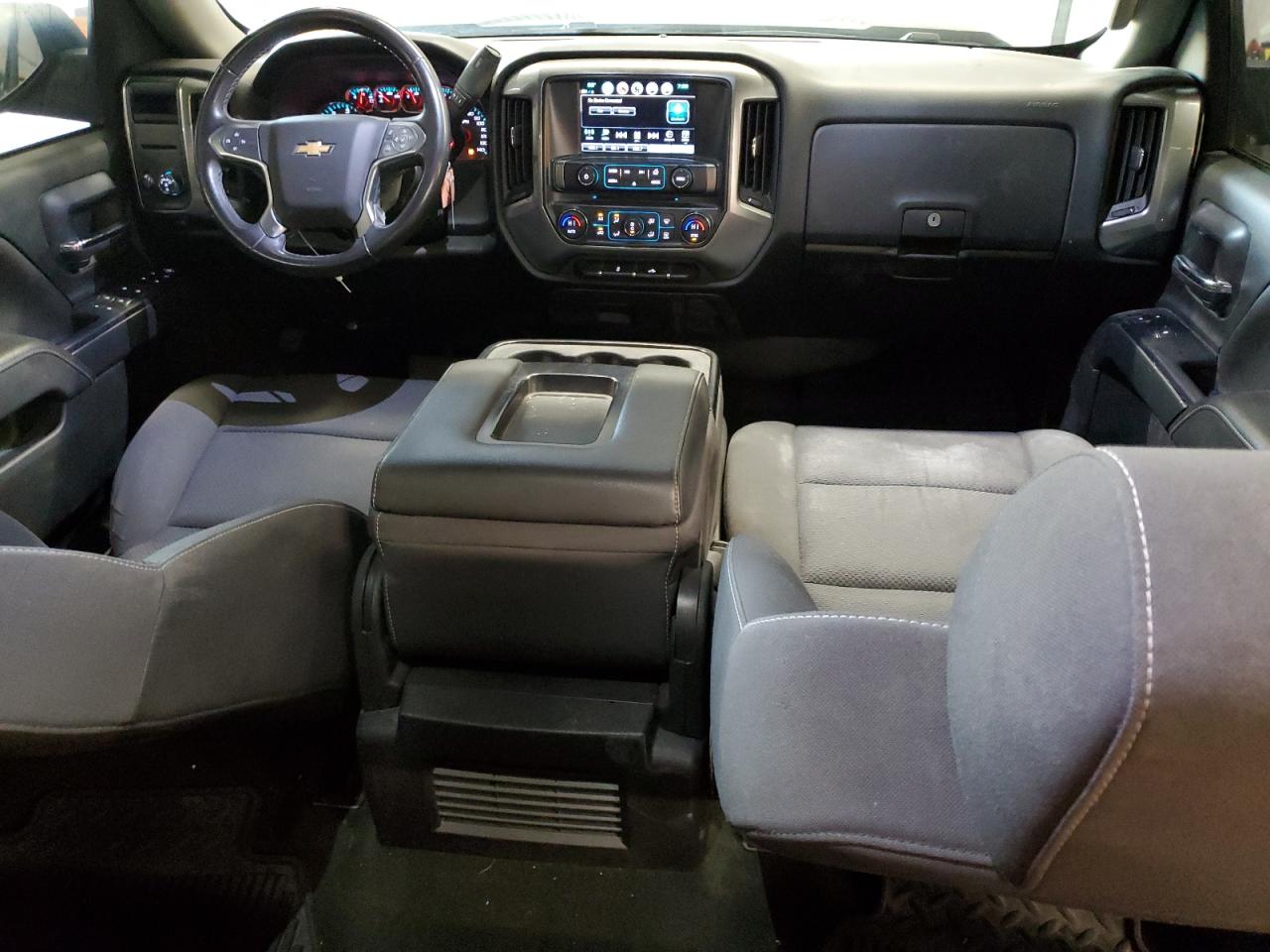 CHEVROLET SILVERADO C1500 LT