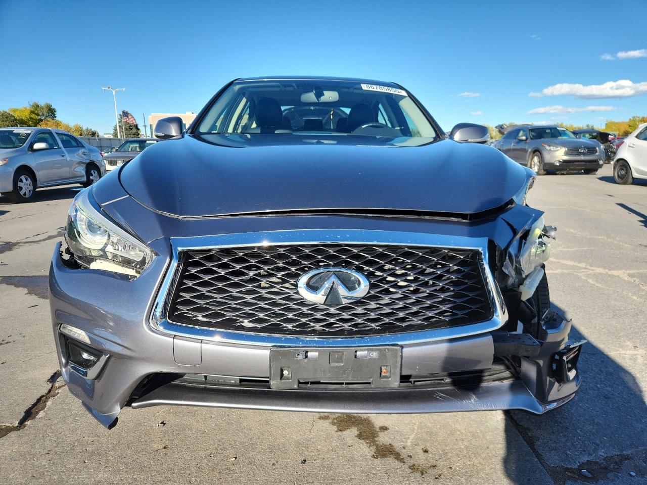 INFINITI Q50 LUXE