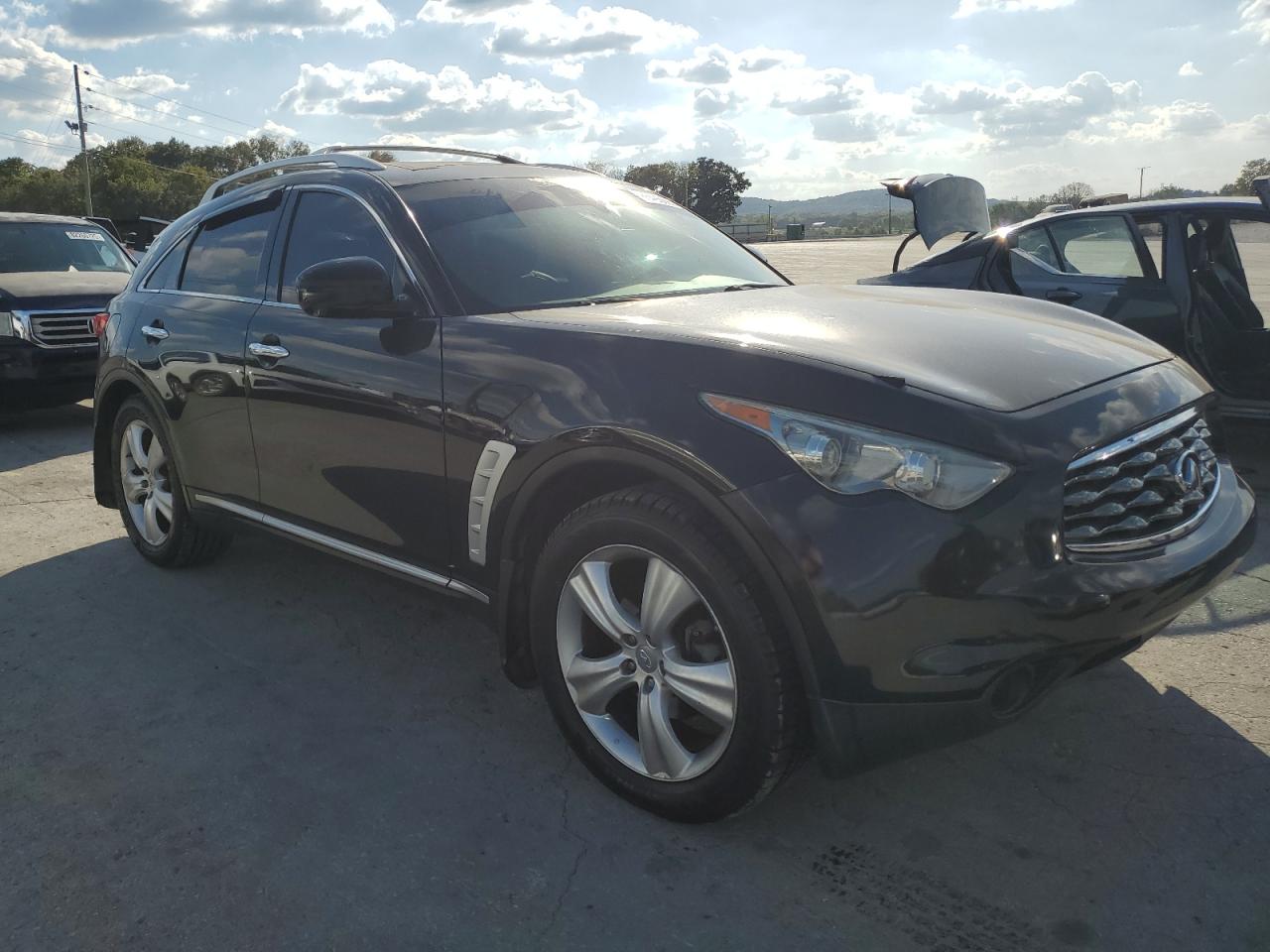 INFINITI FX35