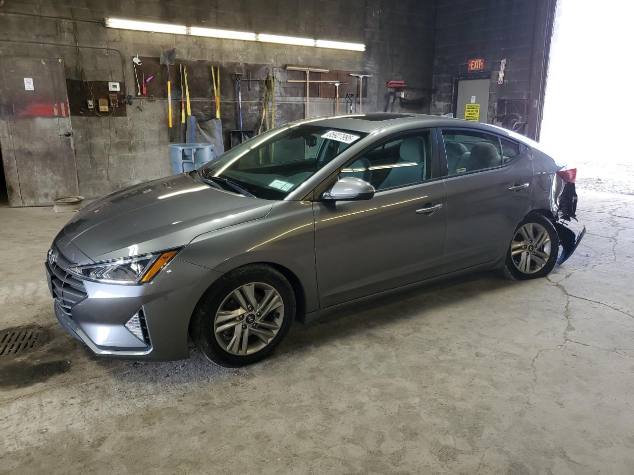 HYUNDAI ELANTRA SEL