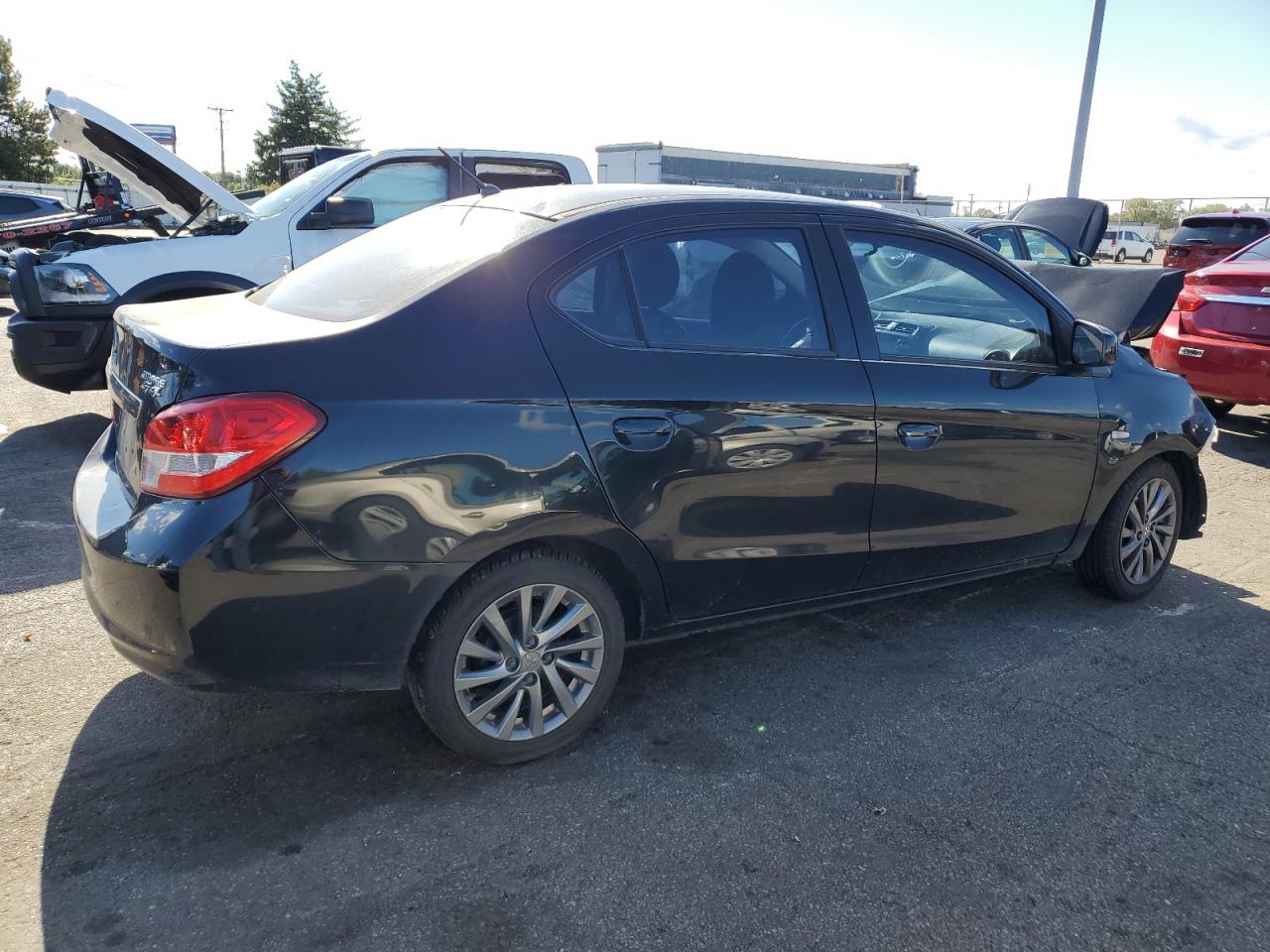 MITSUBISHI MIRAGE G4 ES