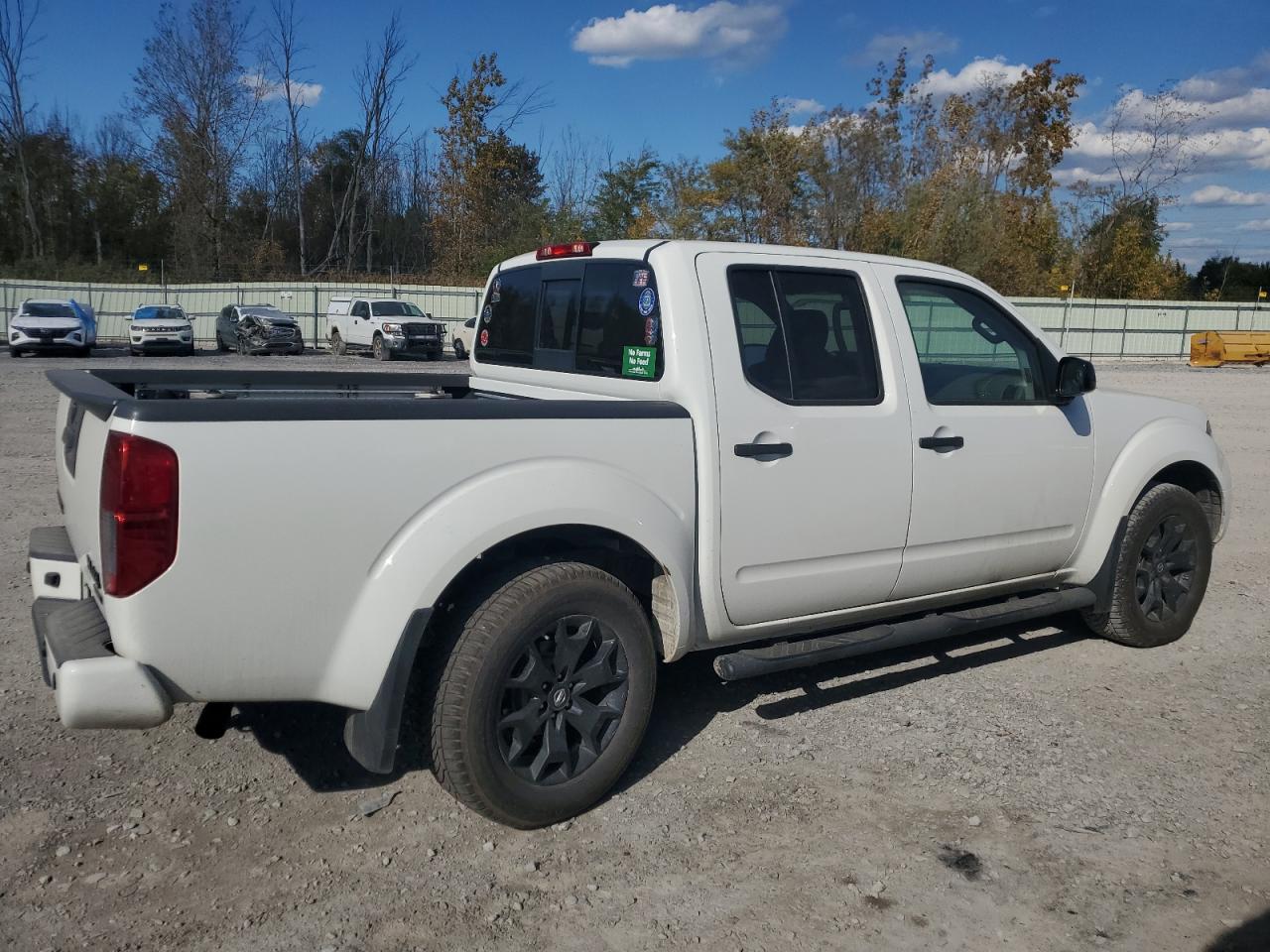 NISSAN FRONTIER S