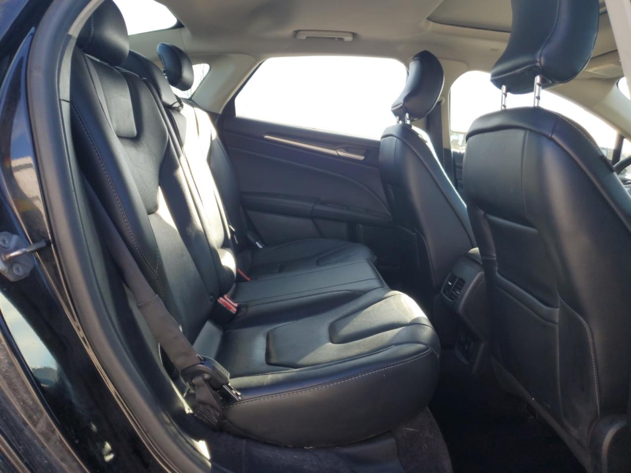 FORD FUSION TITANIUM HEV