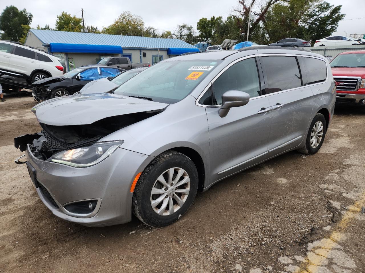 CHRYSLER PACIFICA TOURING L