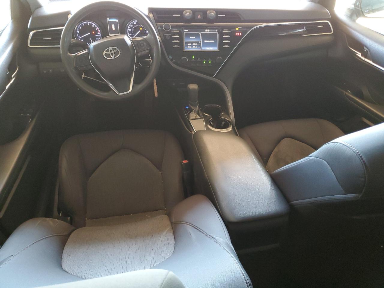 TOYOTA CAMRY L