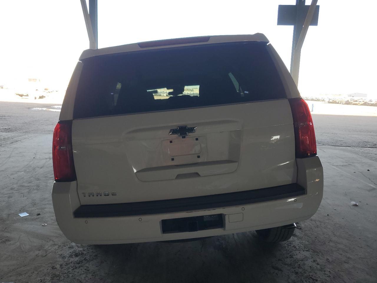 CHEVROLET TAHOE C1500 LS