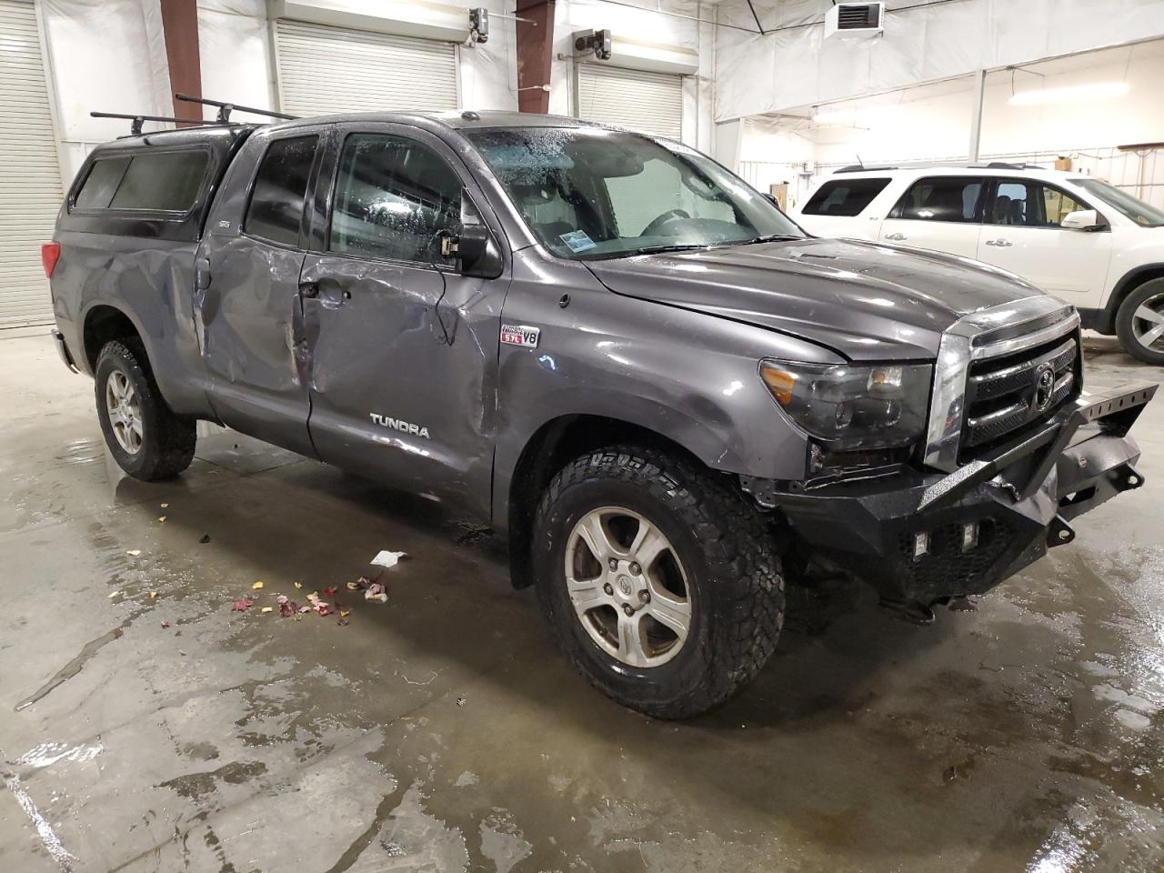 TOYOTA TUNDRA DOUBLE CAB SR5