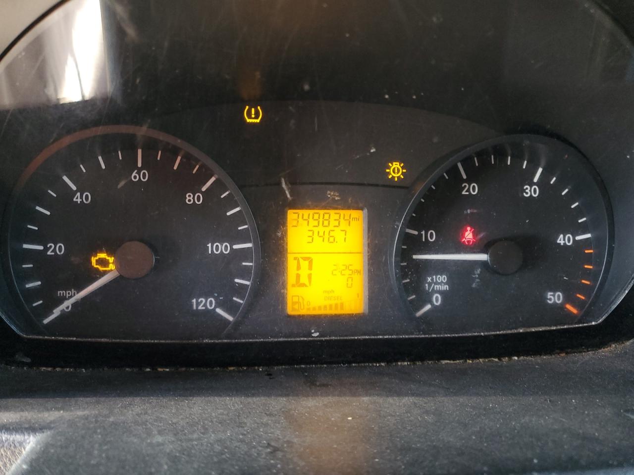 MERCEDES-BENZ SPRINTER 2500