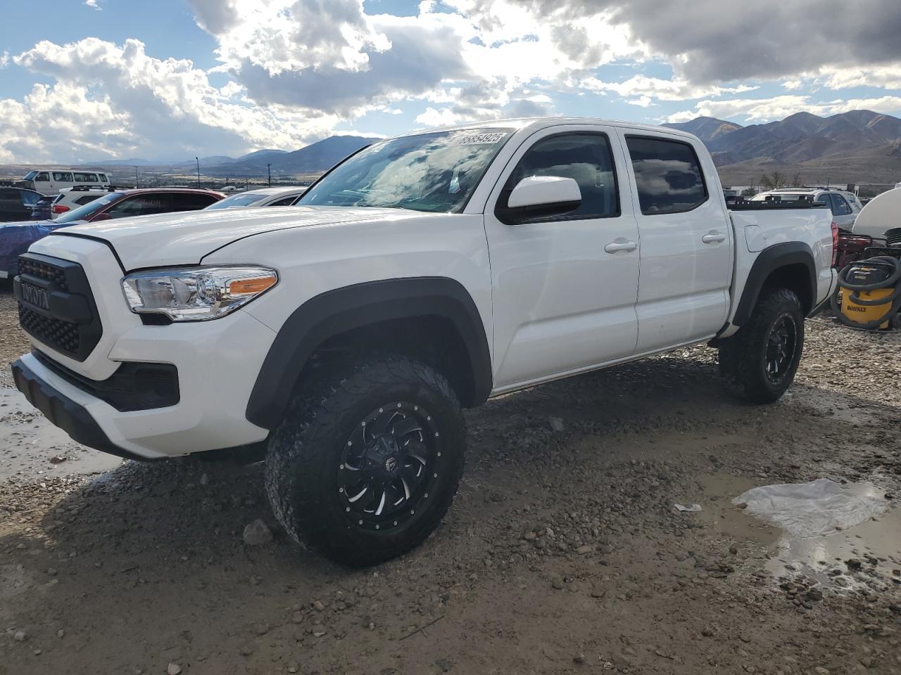 TOYOTA TACOMA DOUBLE CAB