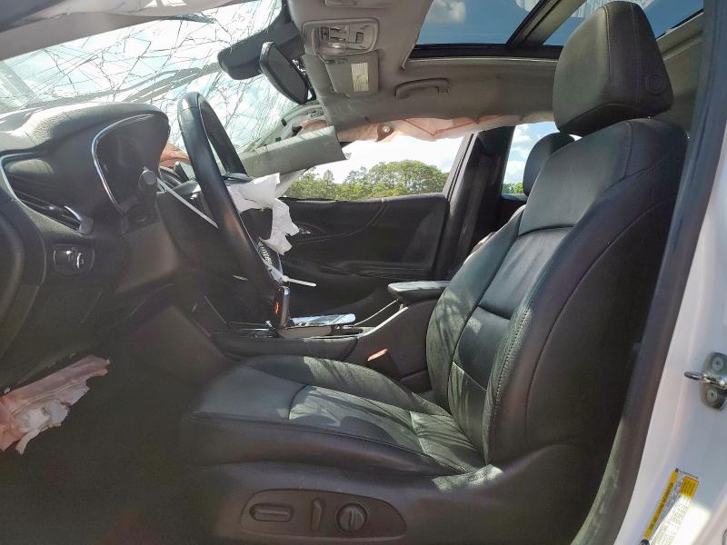 2018 CHEVROLET MALIBU LT - 1G1ZD5ST9JF147358