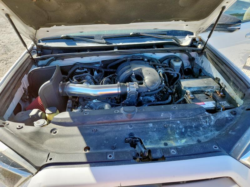 2016 TOYOTA 4RUNNER SR - JTEZU5JR8G5110051