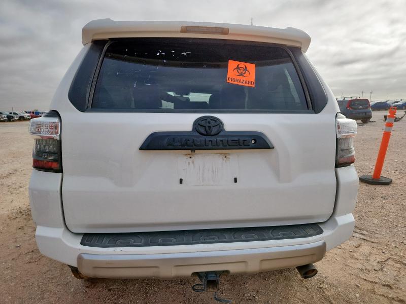 2019 TOYOTA 4RUNNER SR - JTEBU5JR8K5734121