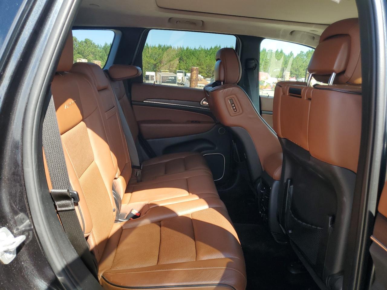 JEEP GRAND CHEROKEE SUMMIT