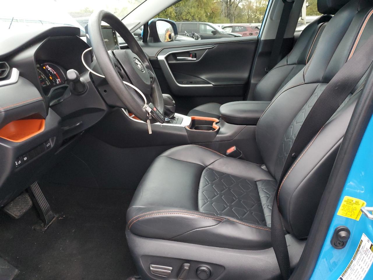 TOYOTA RAV4 ADVENTURE