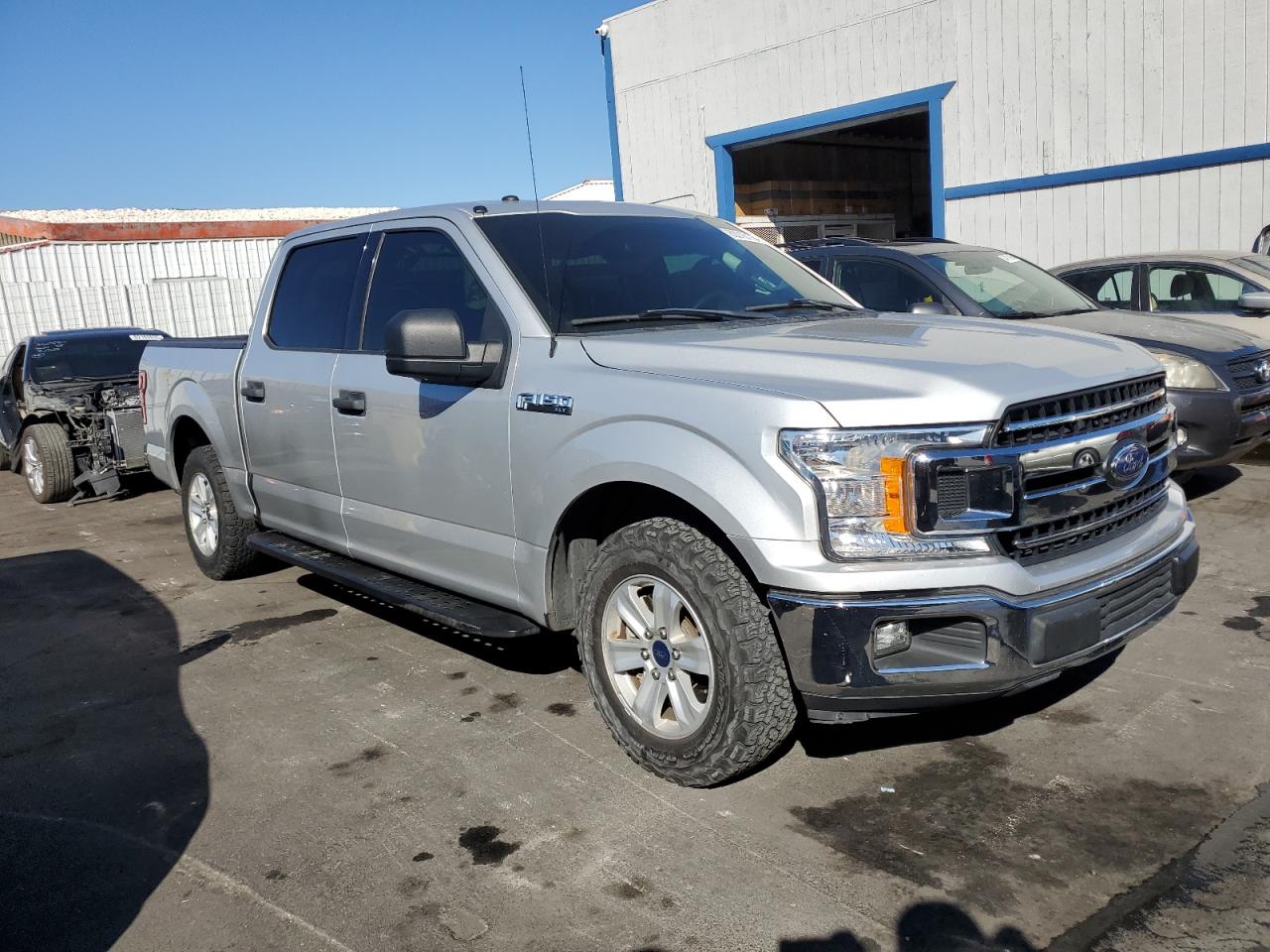 FORD F-150 SUPERCREW