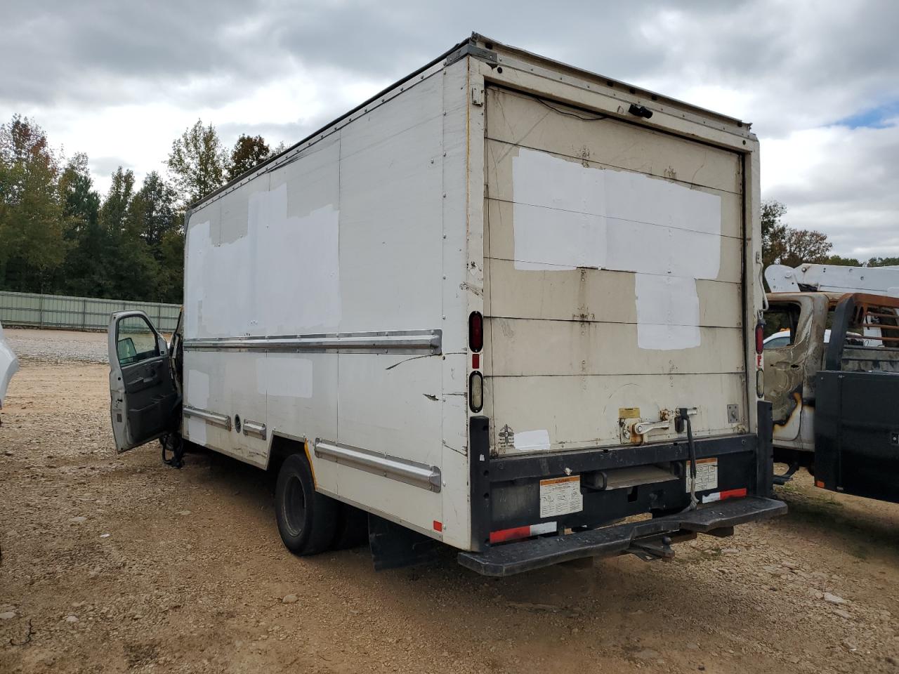 GMC SAVANA CUTAWAY G3500