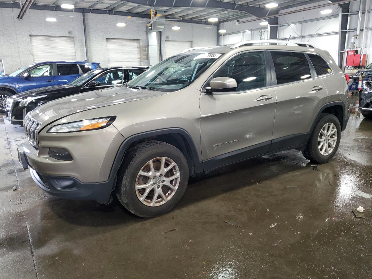 JEEP GRAND CHEROKEE LATITUDE
