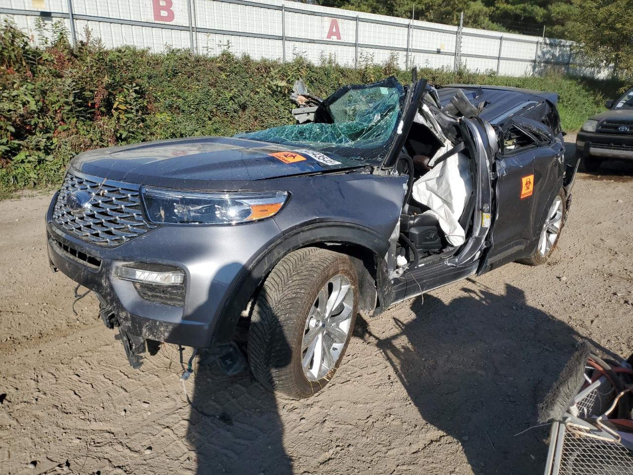 FORD EXPLORER PLATINUM