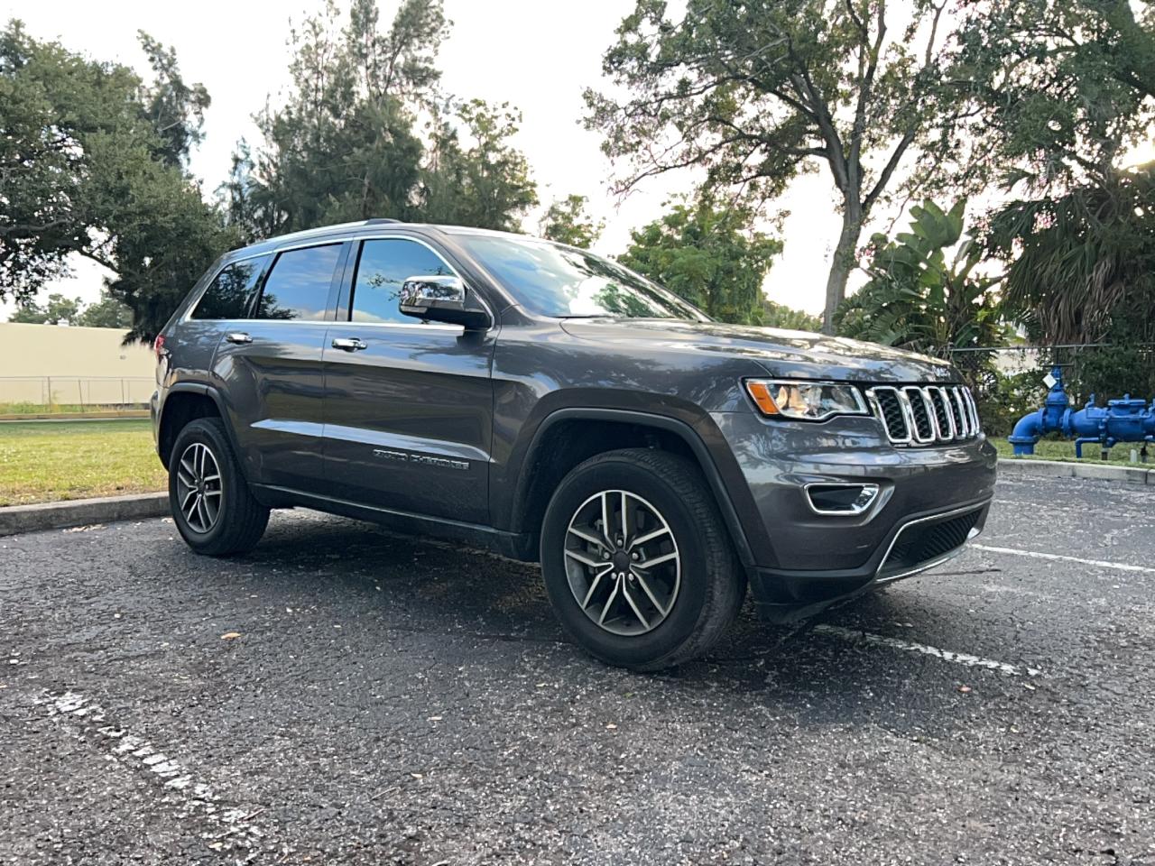 JEEP GRAND CHEROKEE LIMITED